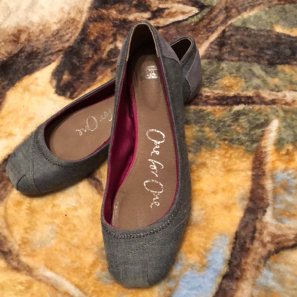 Toms Ballet flats